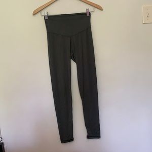 Green aerie leggings